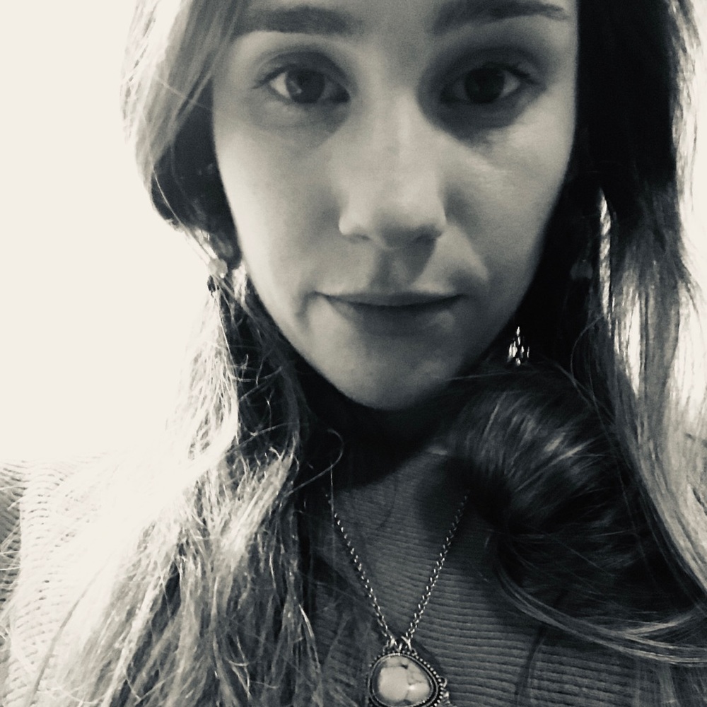Meet your Posher, Christy